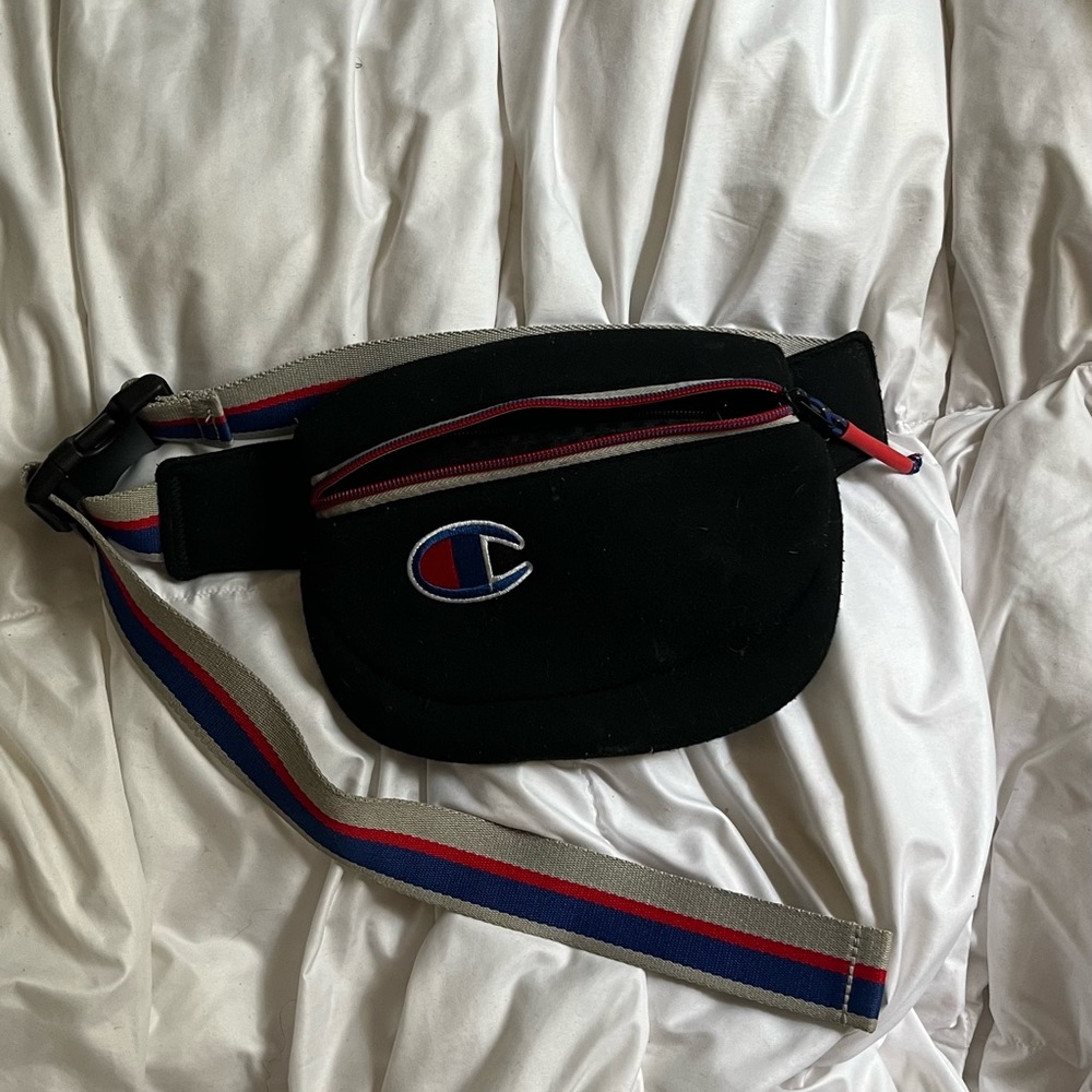 Champion Fanny Pack